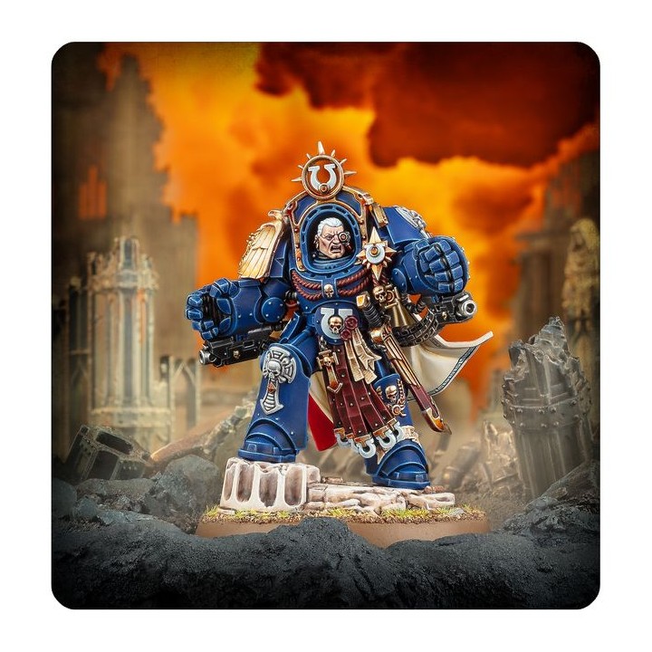 Marneus Calgar en Armure d'Antilochus - Ultramarines - wh40k