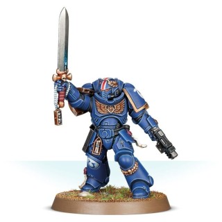 Lieutenant avec épée énergétique - Space Marines - wh40k